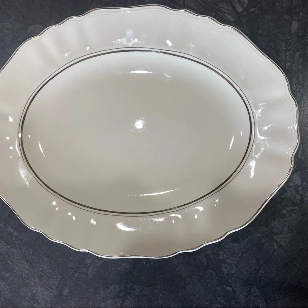 Elegant Cream Oval Serving Platter